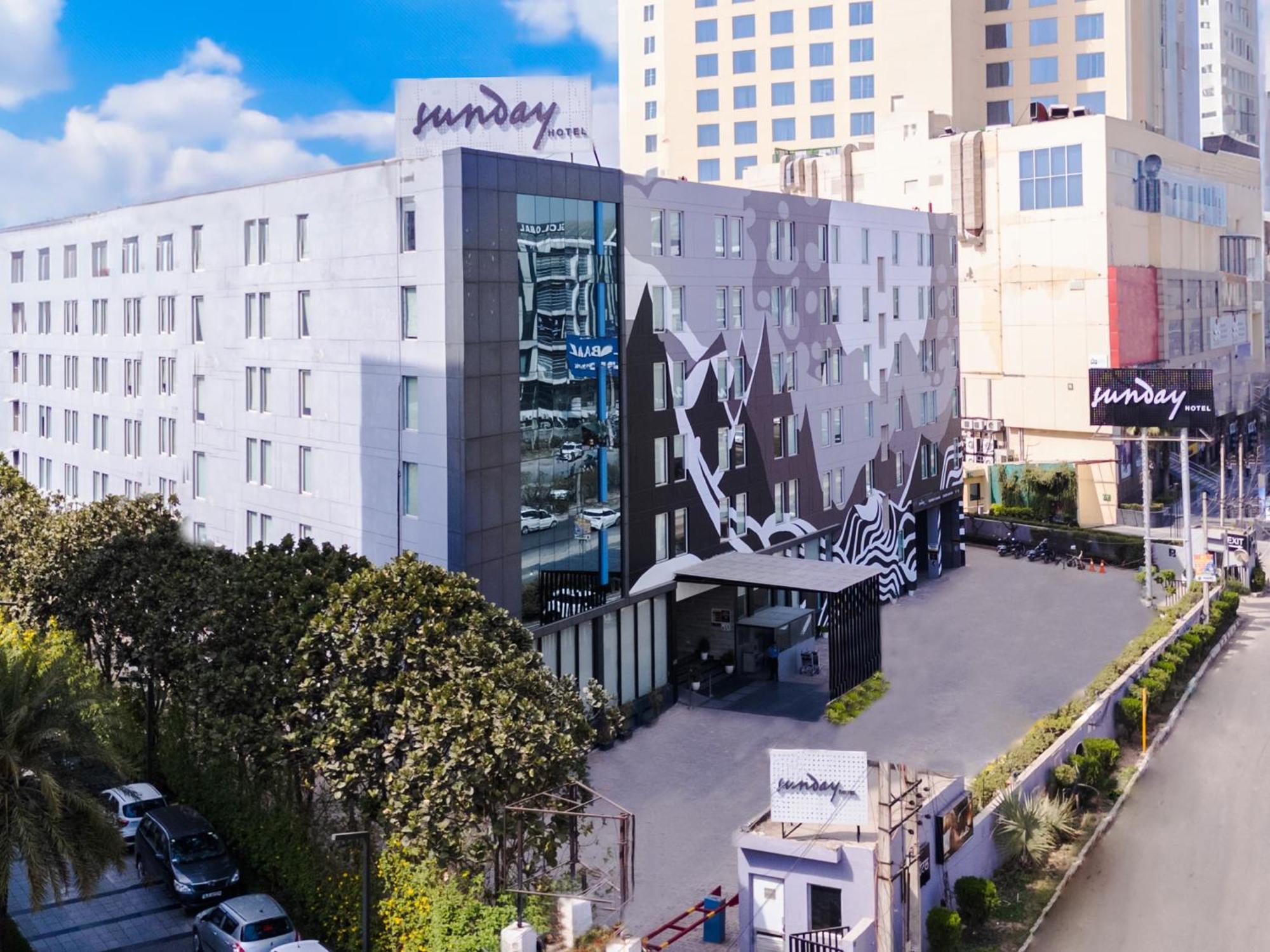 Sunday Chandigarh 5* Zirakpur
