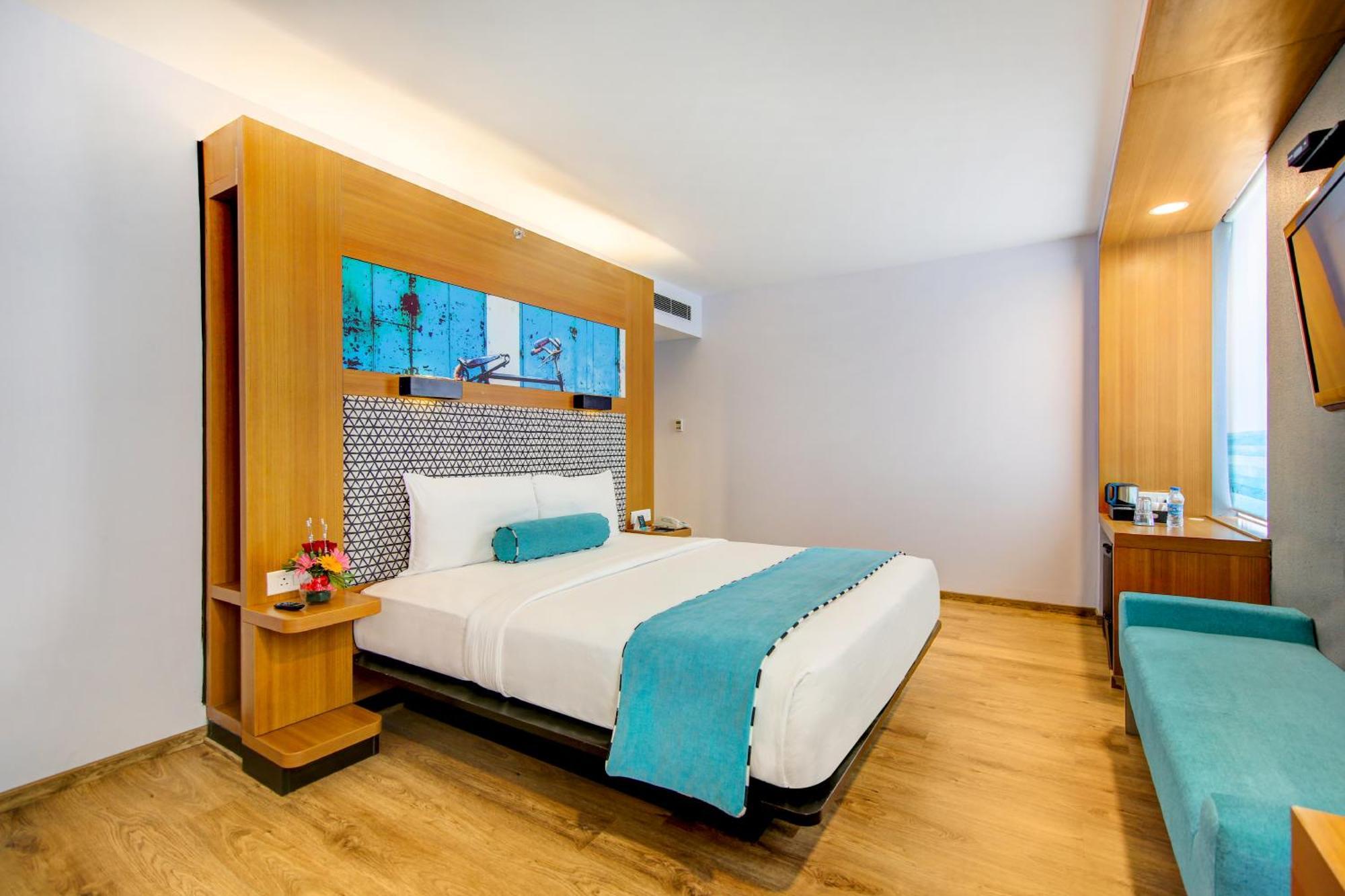 Sunday Chandigarh Hotel 5*
